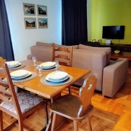 Hisa Lescer Apartment Kobarid Bagian luar foto