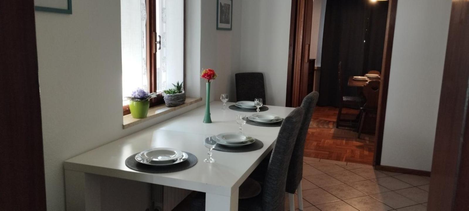 Hisa Lescer Apartment Kobarid Bagian luar foto