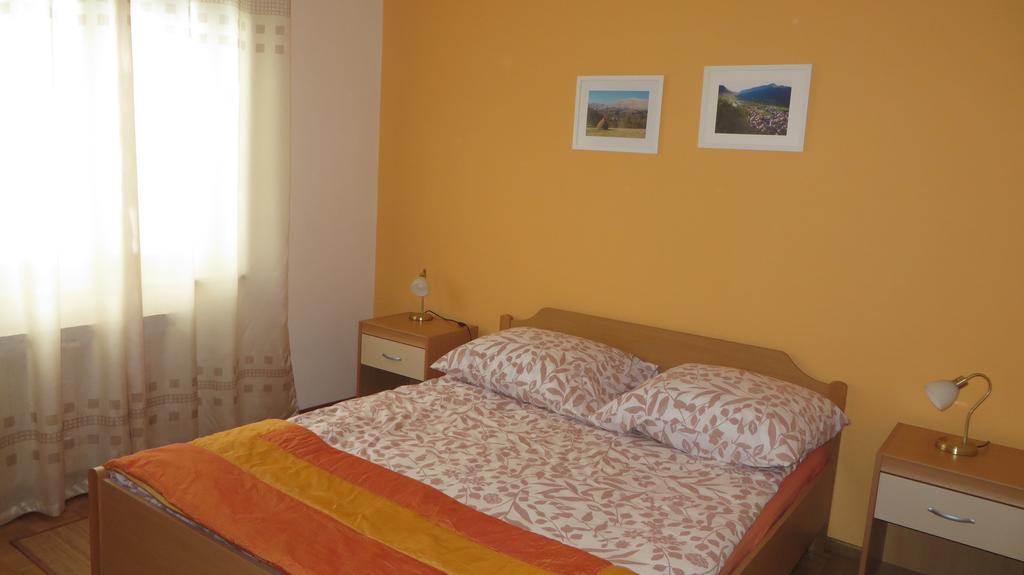 Hisa Lescer Apartment Kobarid Bagian luar foto