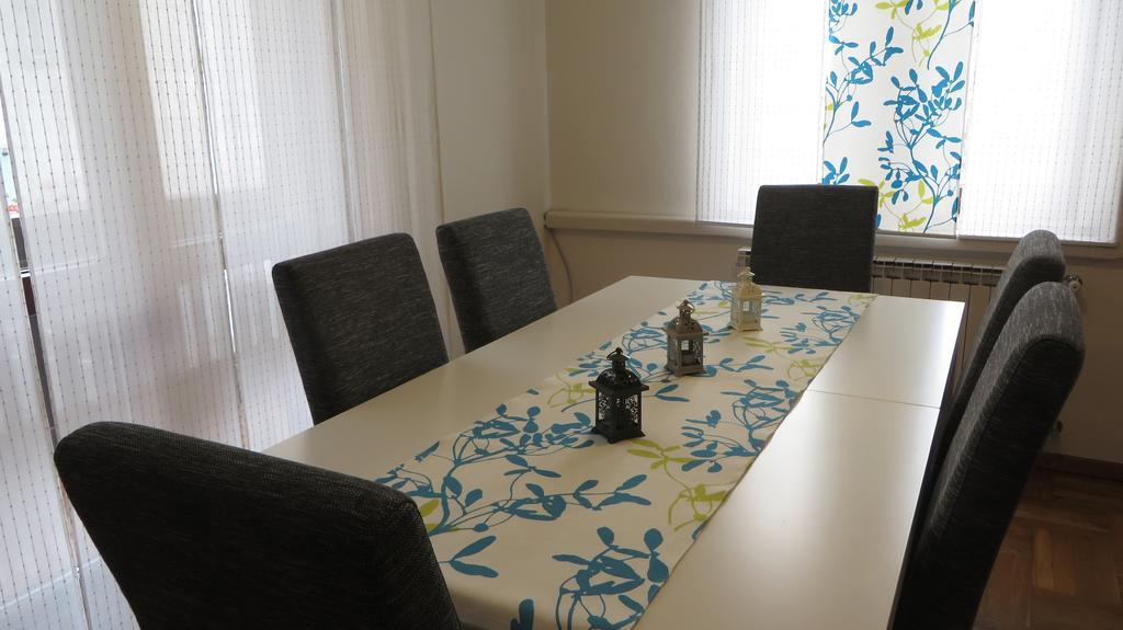 Hisa Lescer Apartment Kobarid Bagian luar foto